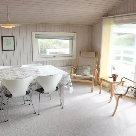 Semesterbostad Telia - 250m From The Sea By Interhome