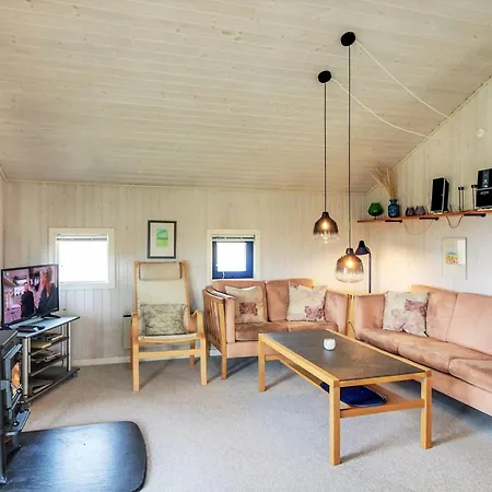 Telia - 250m From The Sea By Interhome Feriehus