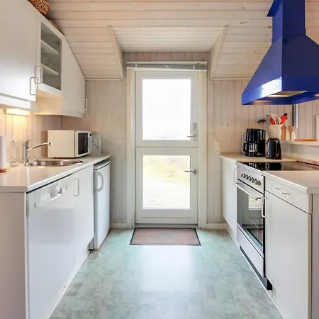 Telia - 250m From The Sea By Interhome *